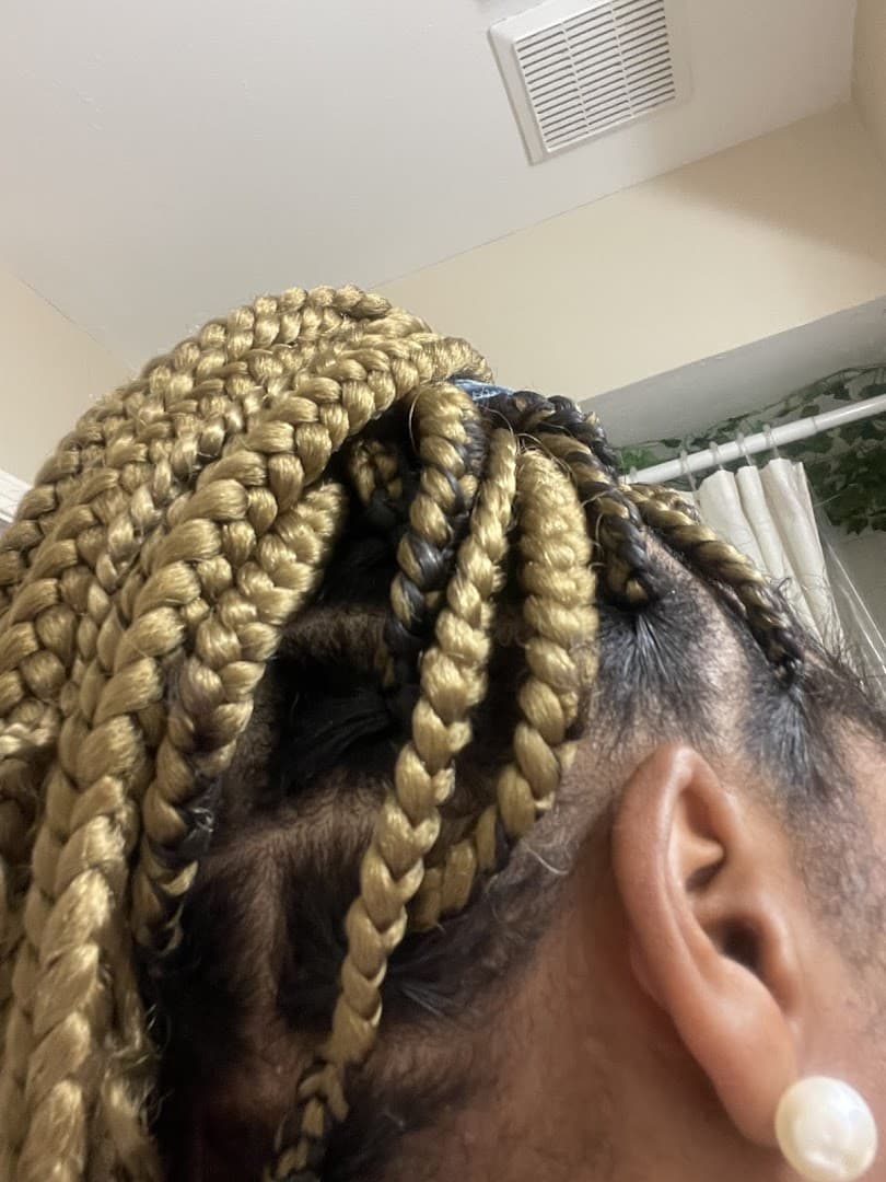 Nama’s Hair Braiding — Hair Salons & Barbers photo 1 of 5