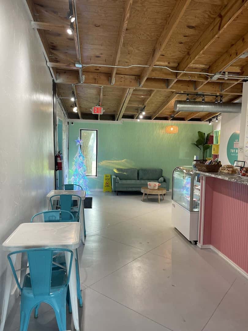 Tot Box Play Cafe — Coffee Shops & Cafes photo 3 of 5