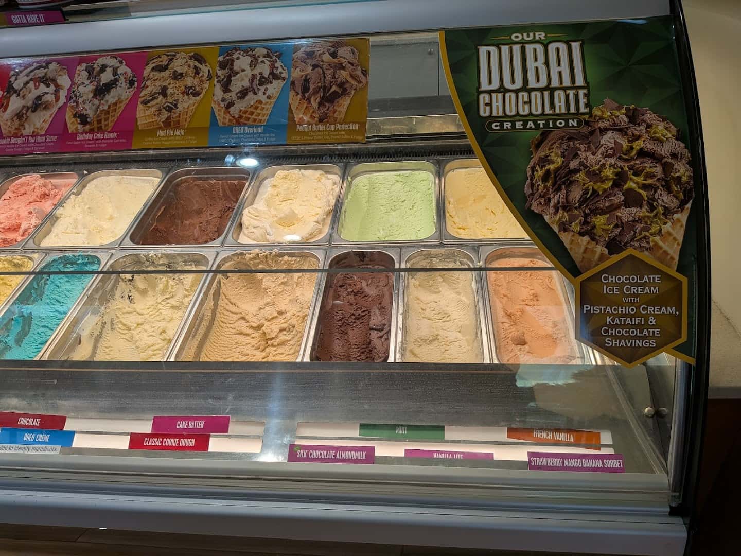 Cold Stone Creamery — Bakeries & Desserts photo 2 of 5