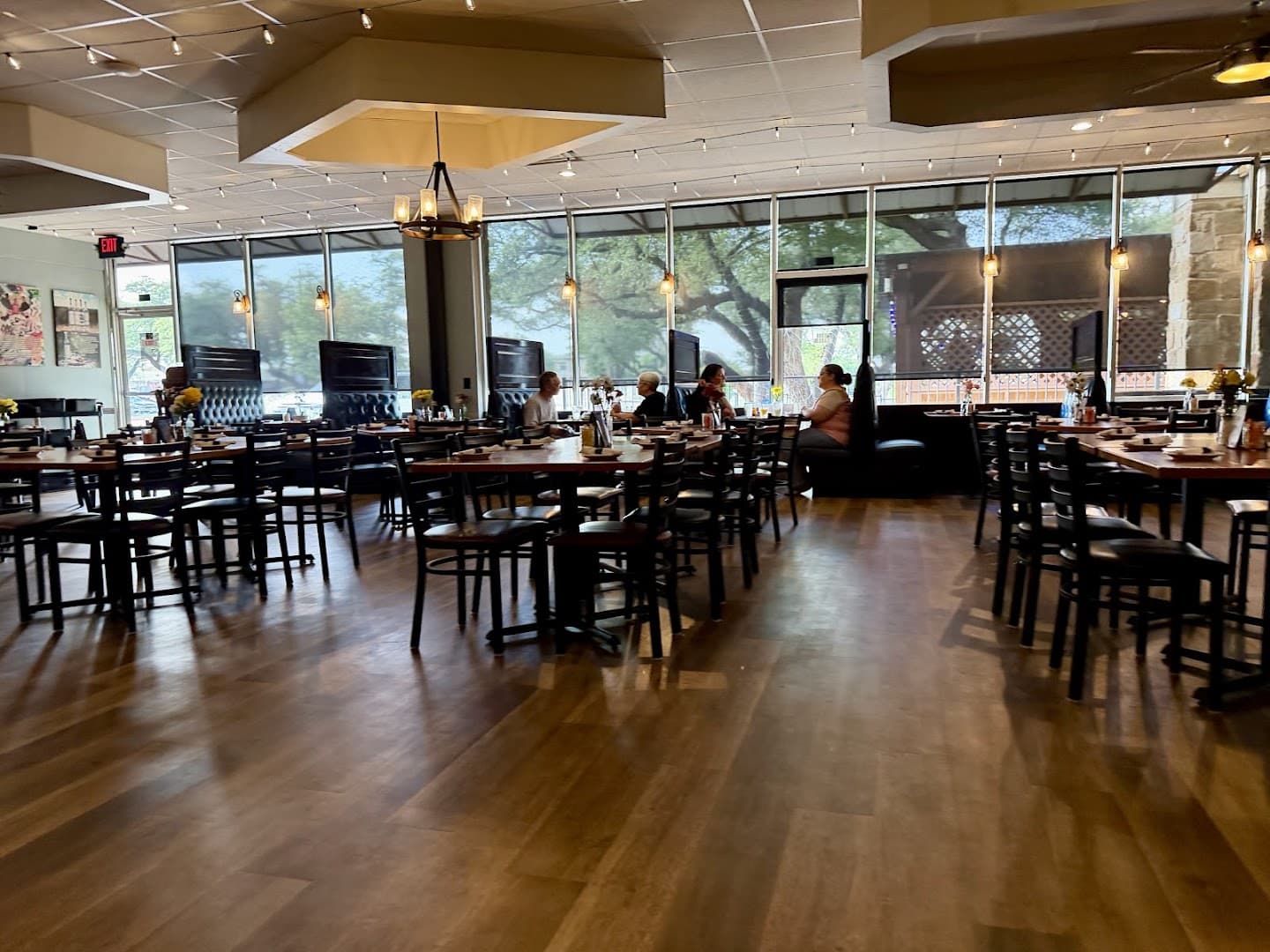 Blue Corn Harvest Bar & Grill Cedar Park — Restaurants photo 1 of 5