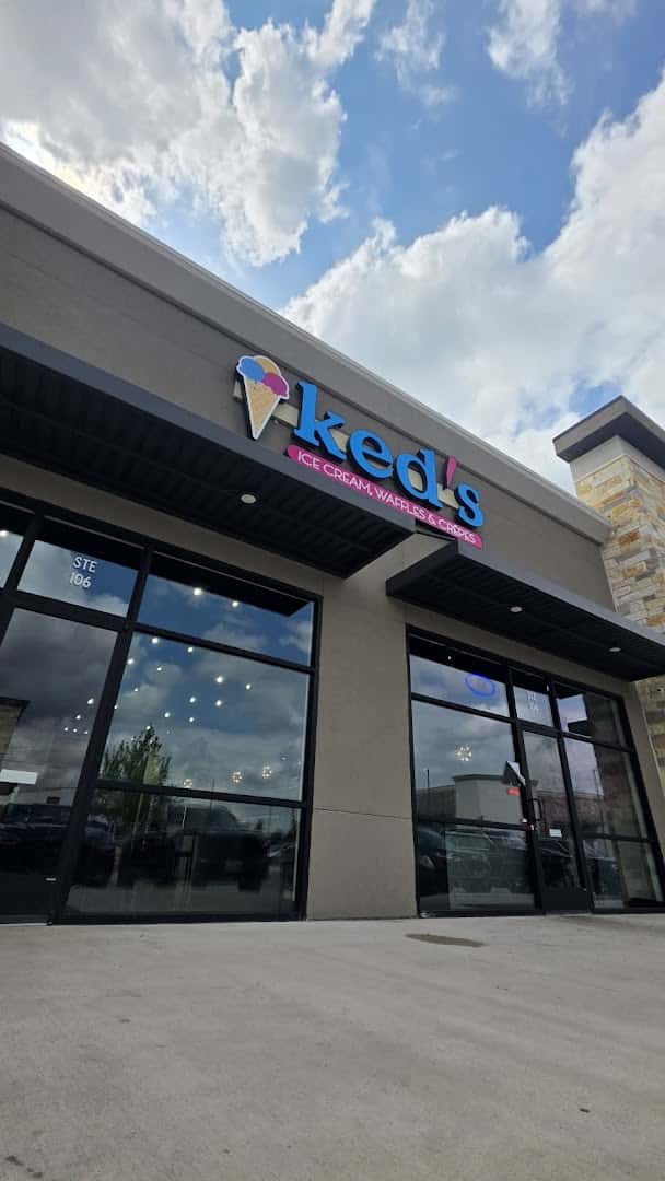 Ked's Ice Cream, Waffles & Crepes — Bakeries & Desserts photo 3 of 5