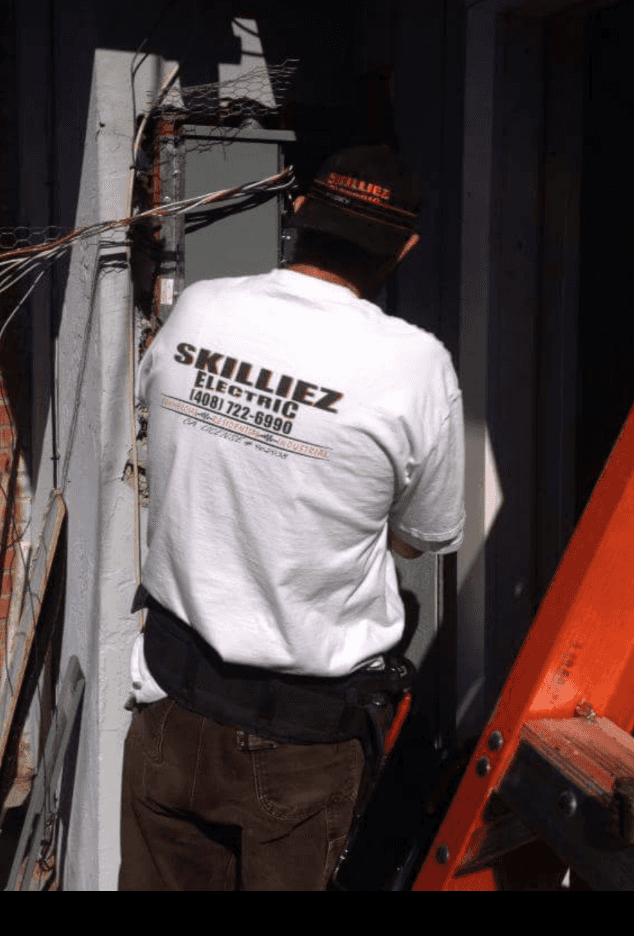 Skilliez Electric — Plumbers & Electricians photo 3 of 5