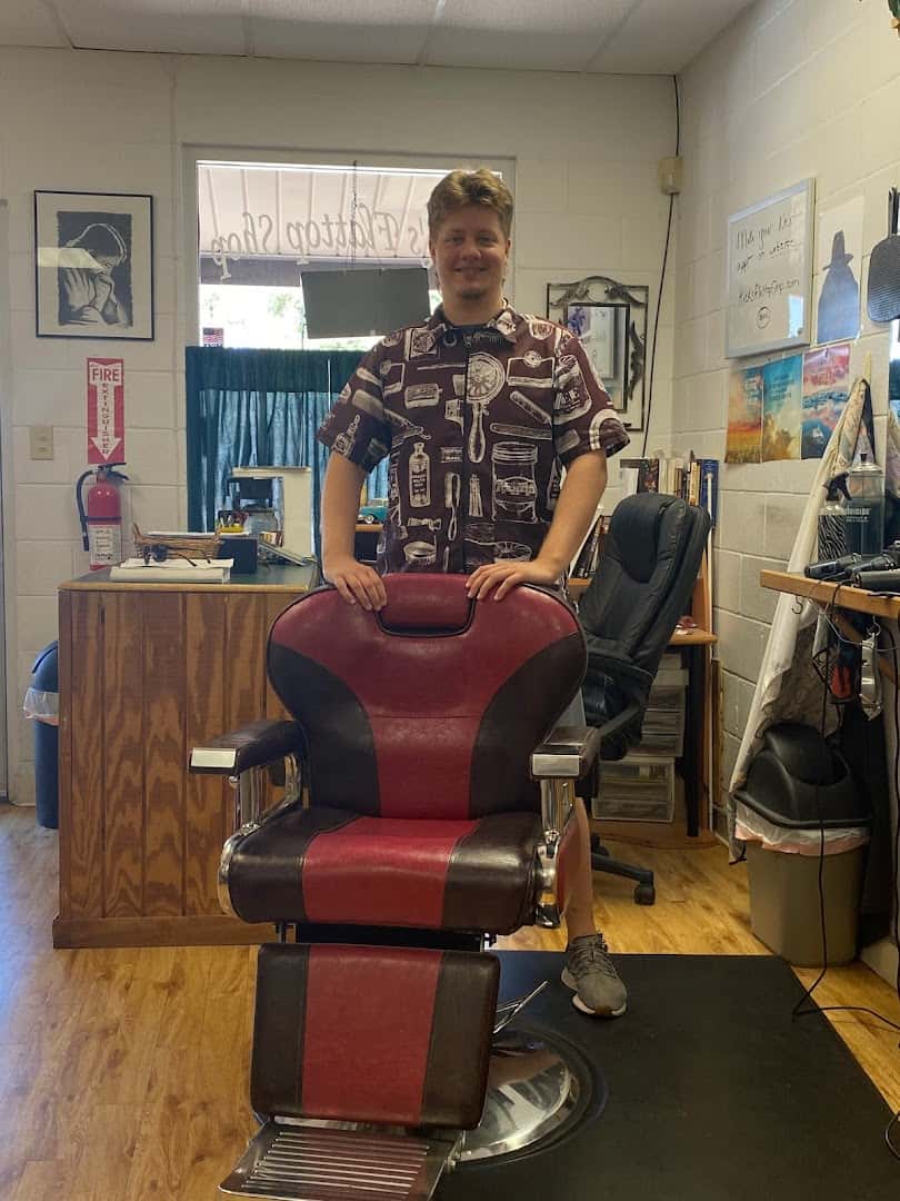 Rick's Flattop Shop — Hair Salons & Barbers photo 2 of 5