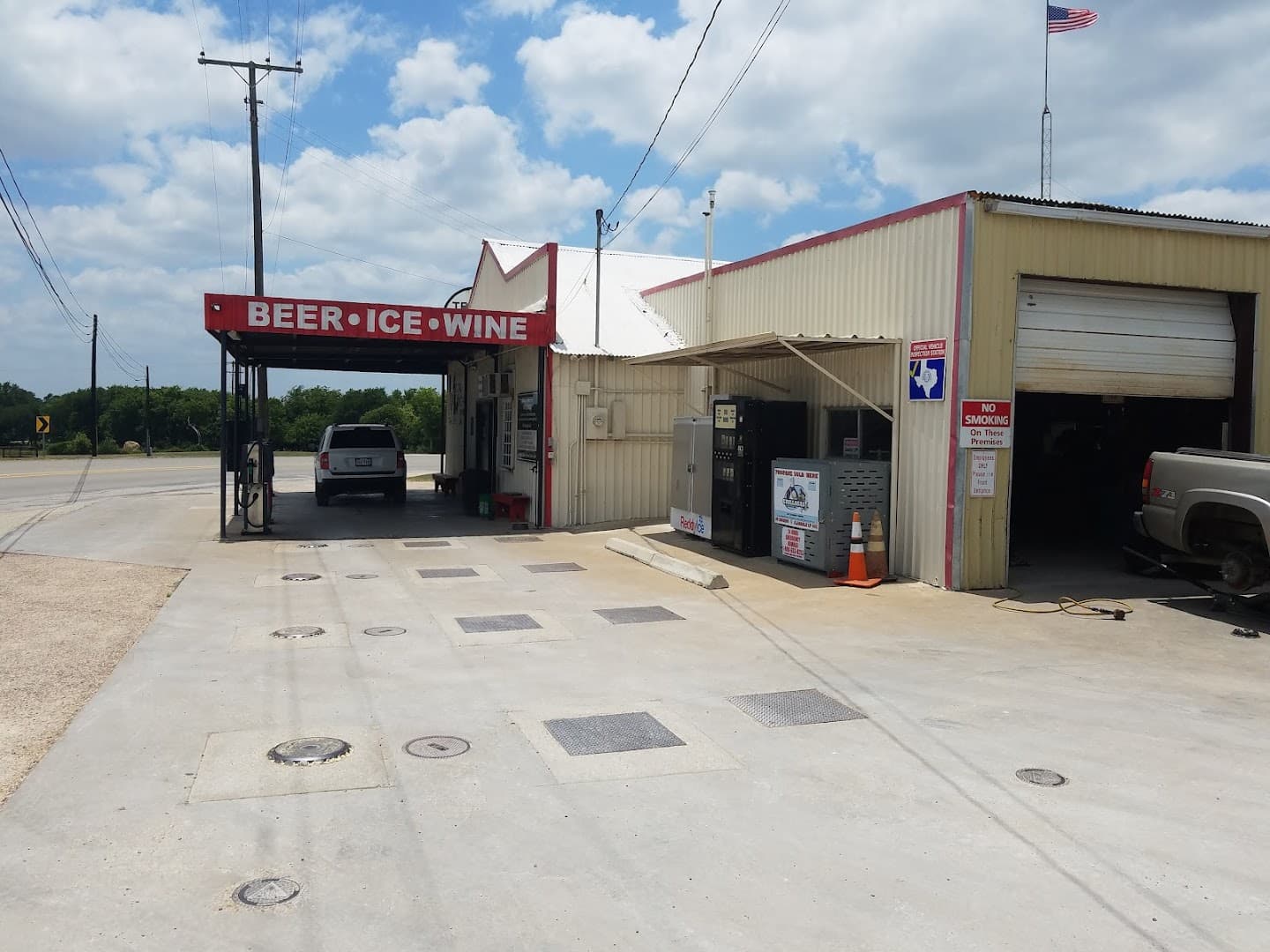 Mickan Motor Company/Walburg Feed Store — Auto Services photo 1 of 5