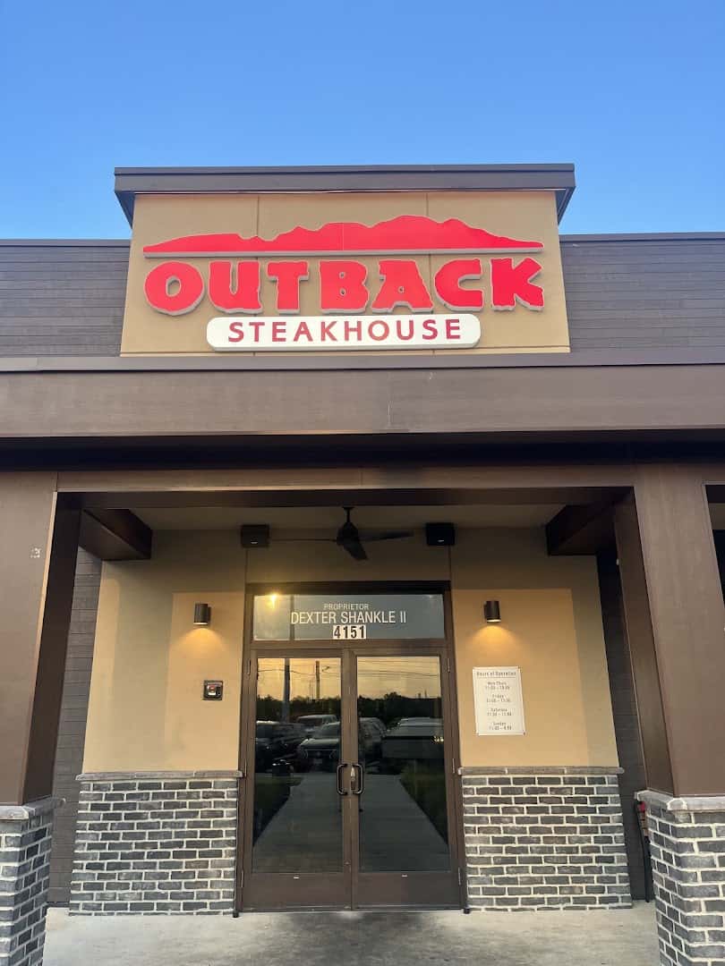 Outback Steakhouse — Restaurants photo 1 of 5