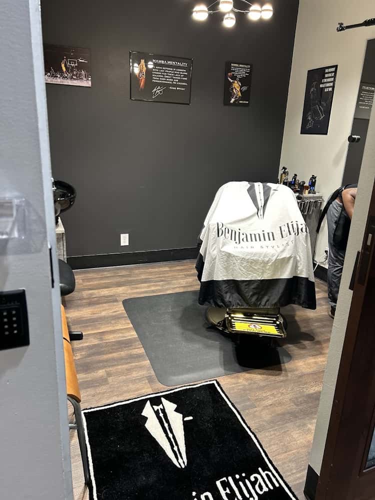 The Gentleman’s Barber ( Benjamin Elijah)