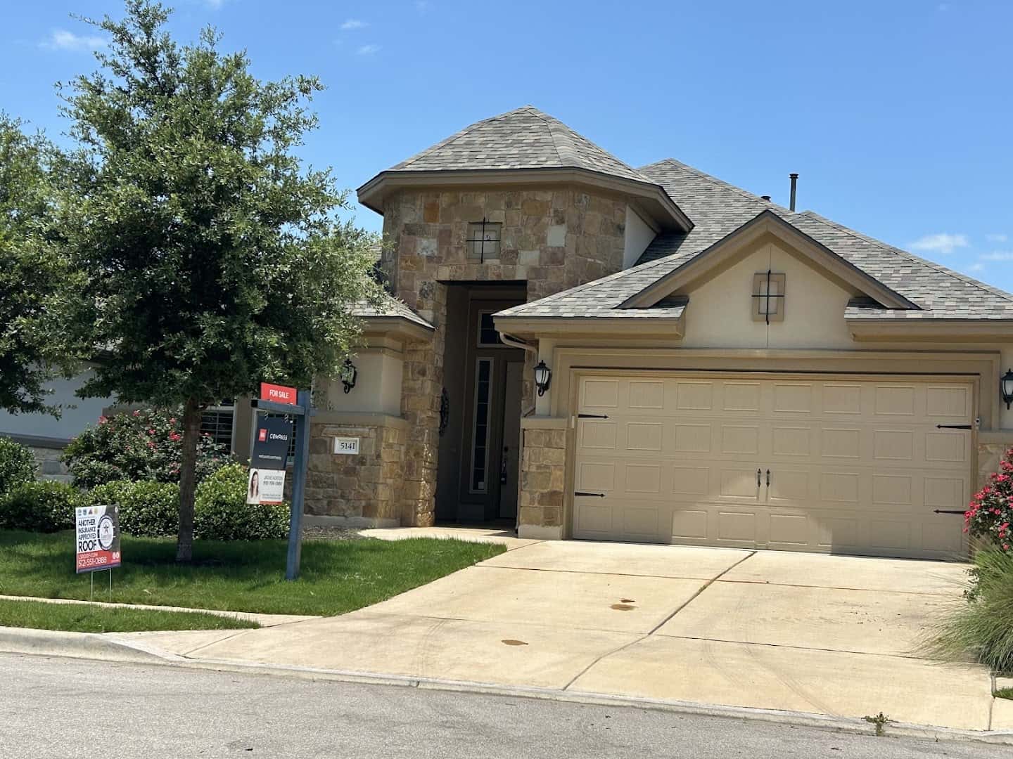 Lone Star Roofing & Gutters — Roofers photo 1 of 5
