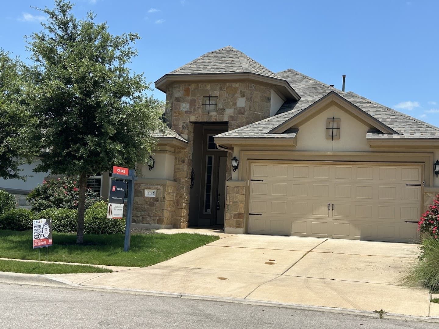 Lone Star Roofing & Gutters — Roofers photo 1 of 5