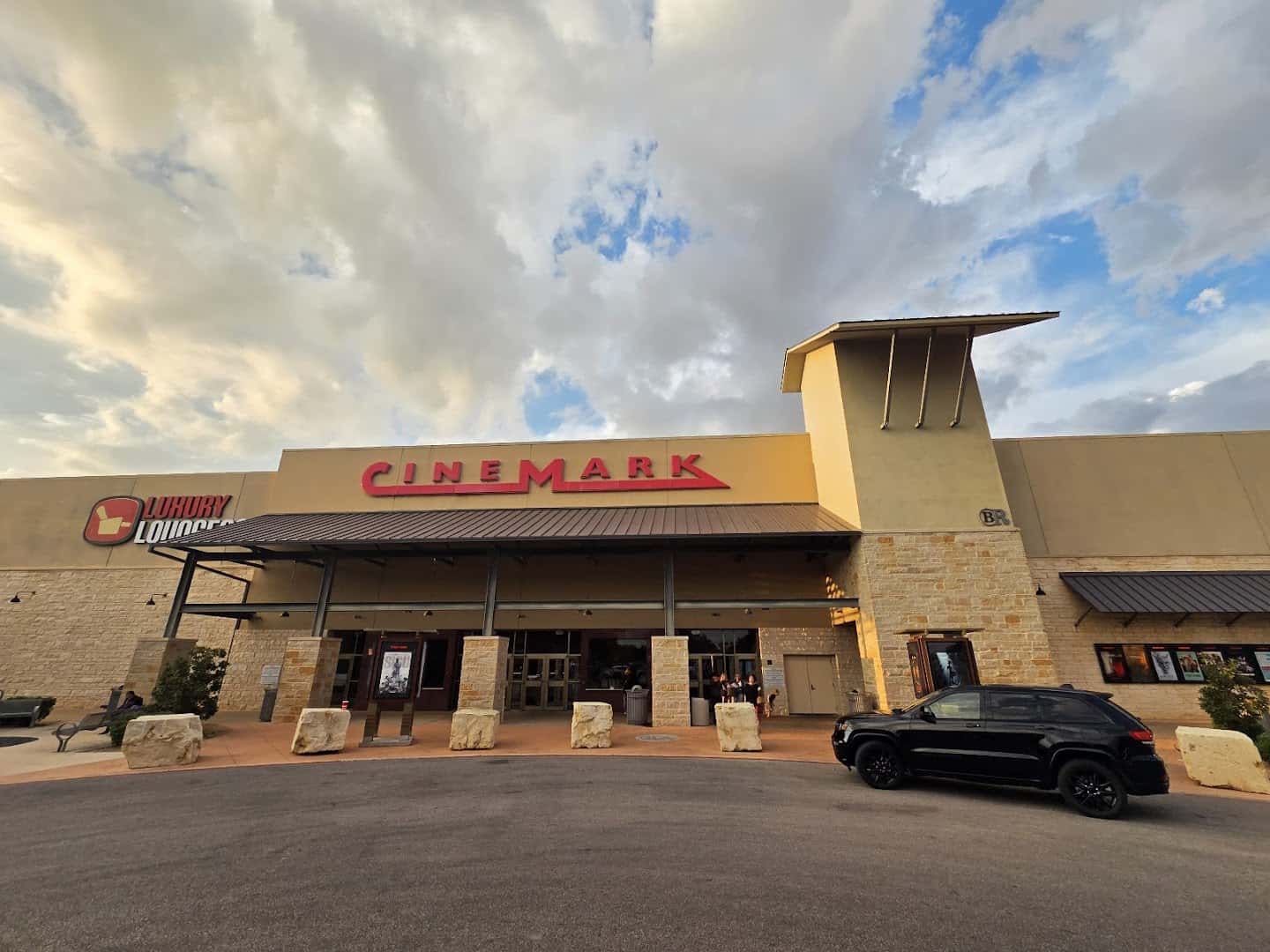 Cinemark Cedar Park — Family Fun & Recreation photo 3 of 5