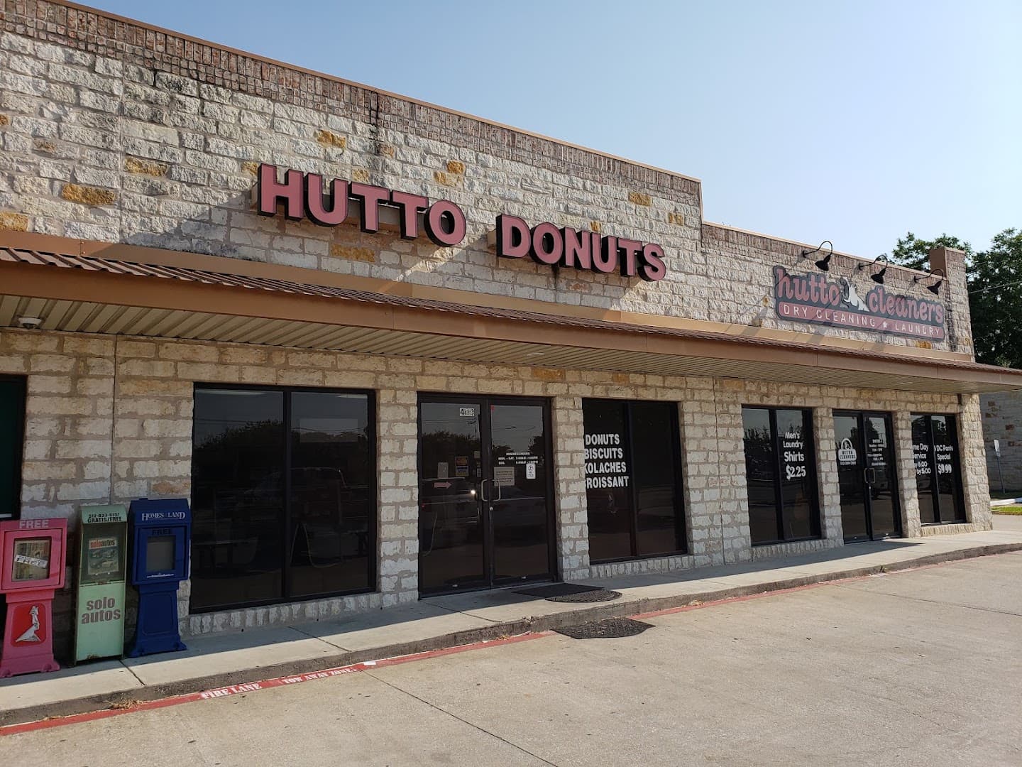 Hutto Donuts — Bakeries & Desserts photo 1 of 5