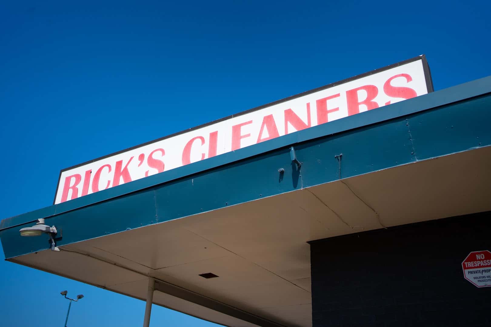 Rick's Cleaners — Laundry & Dry Cleaning photo 3 of 5