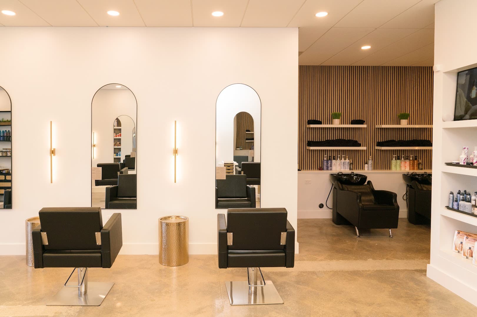 Hair Society Salon and Color Bar — Hair Salons & Barbers photo 1 of 5