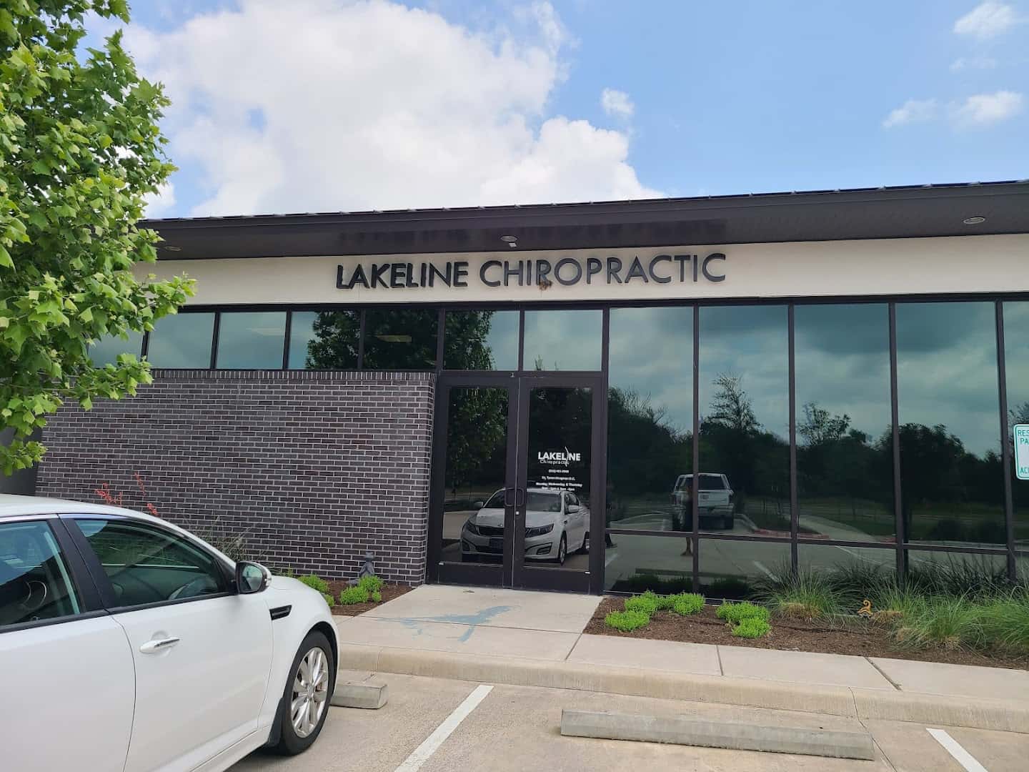 Lakeline Chiropractic — Chiropractors & Therapy photo 3 of 5