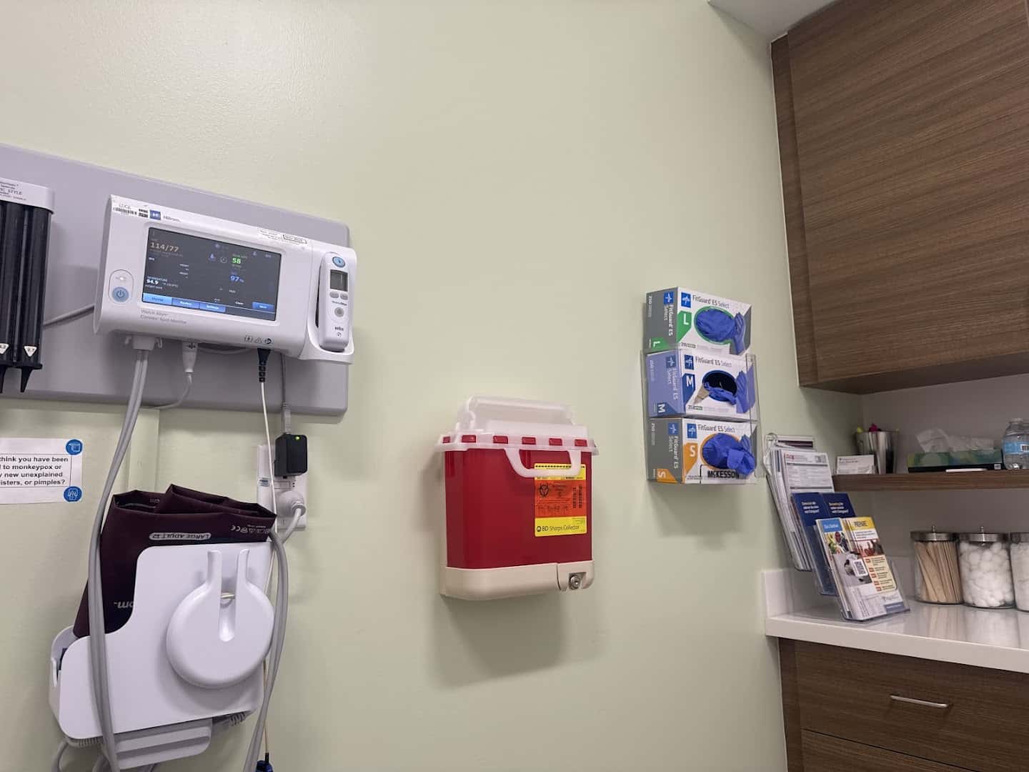 Village Medical at Walgreens - Round Rock Northeast — Doctors & Medical photo 2 of 4