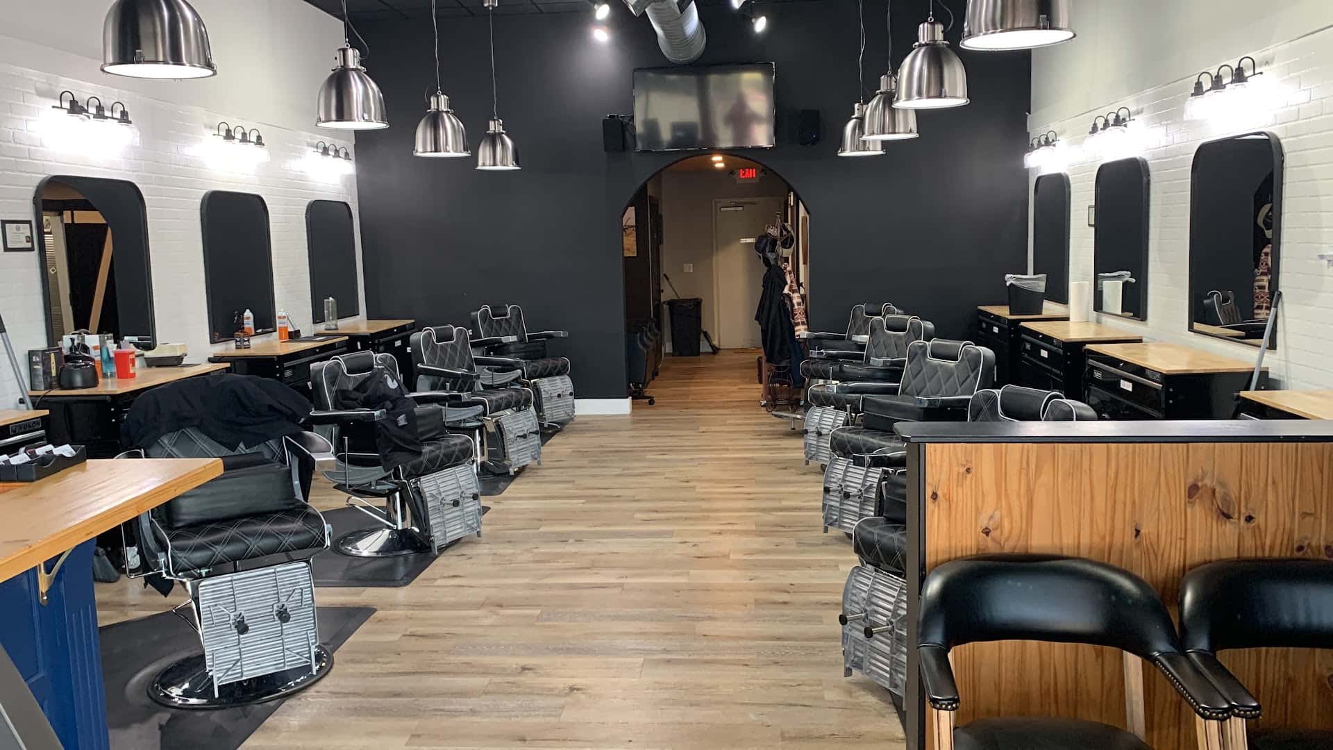 The Lounge Barber — Hair Salons & Barbers photo 1 of 5