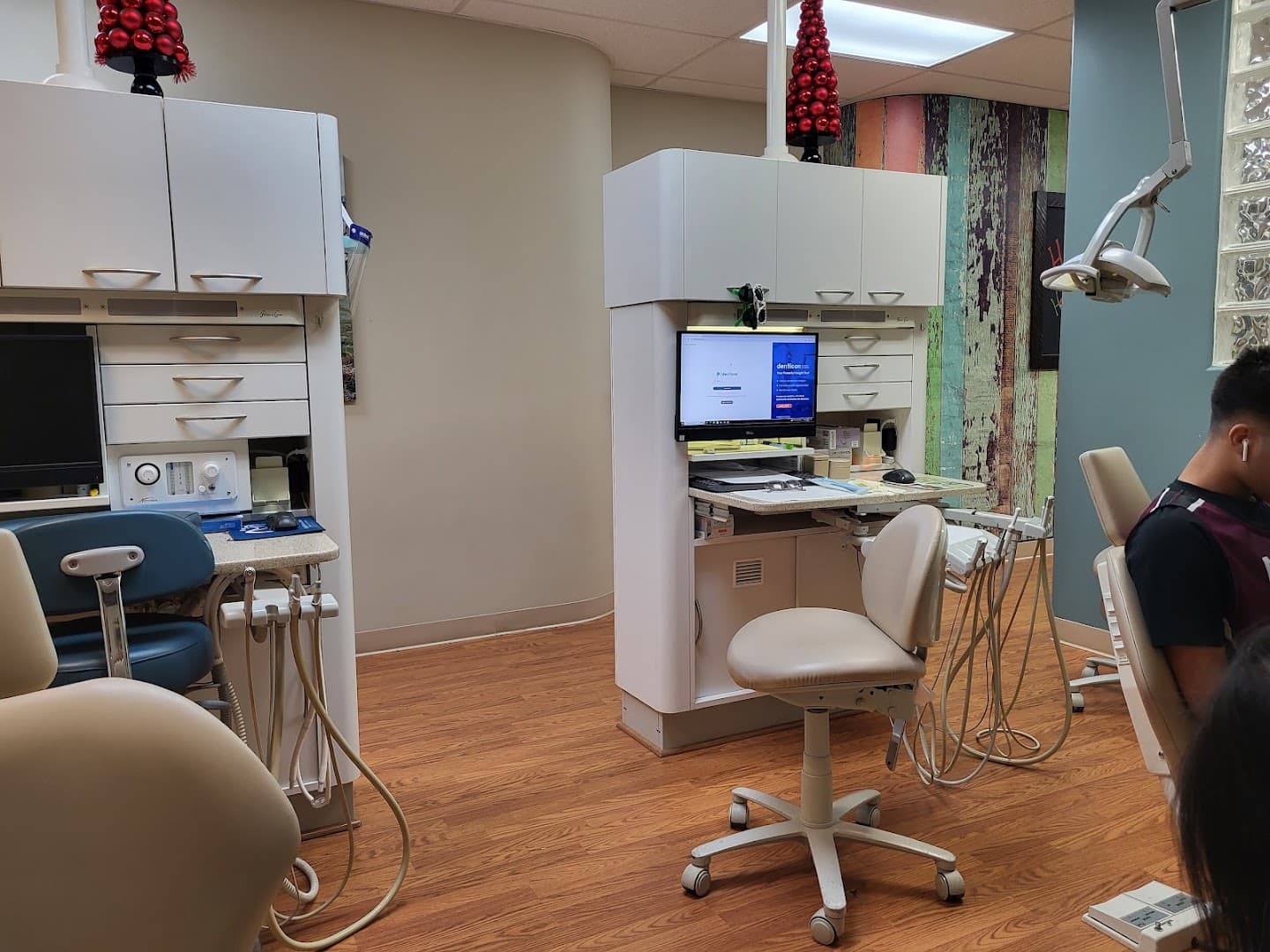 Cedar Park Pediatric Dentistry — Dentists photo 1 of 5