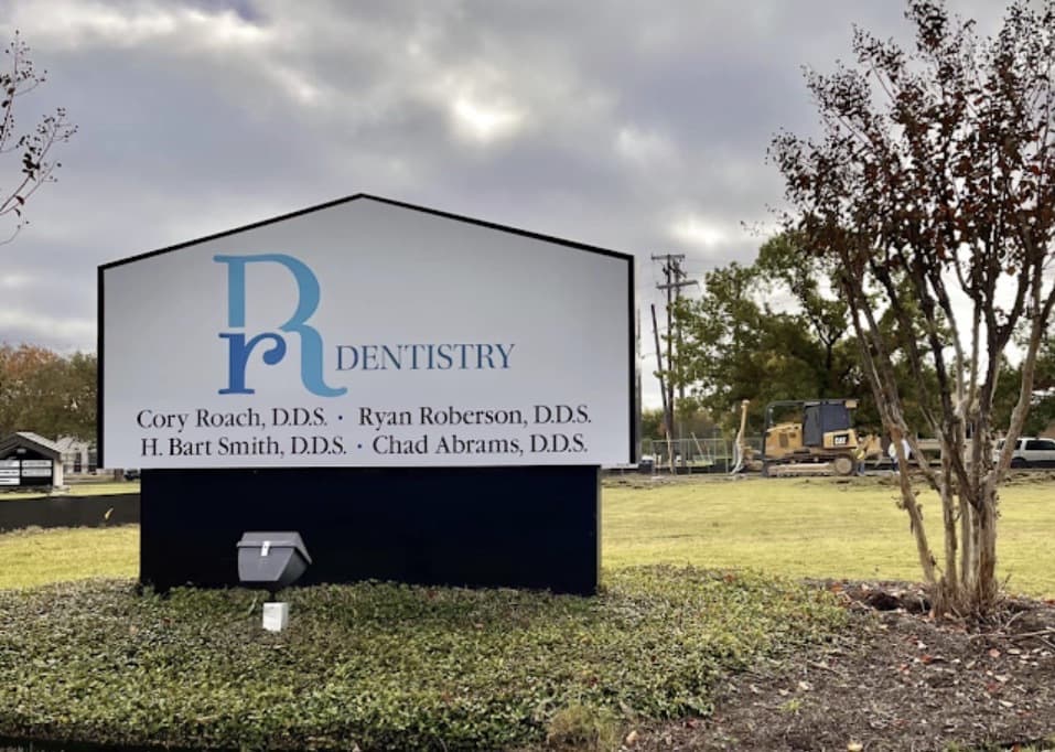 RR Dentistry — Dentists photo 1 of 5