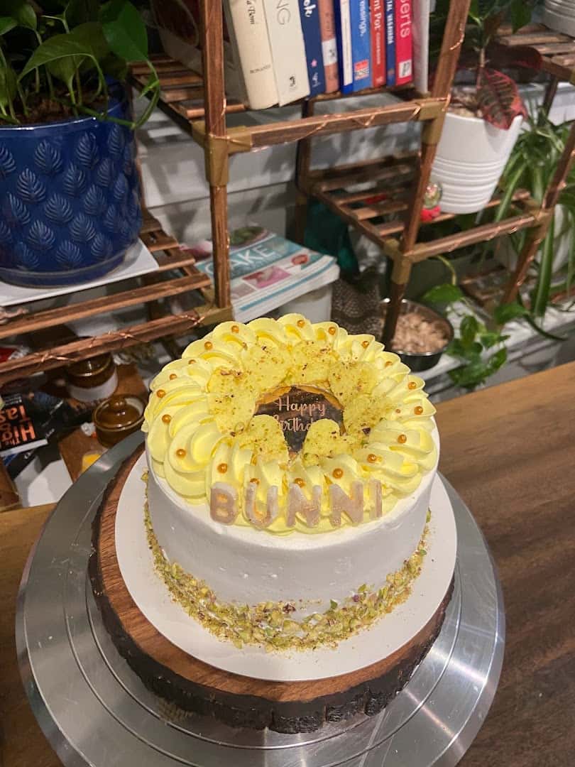 Delish Bakery — Bakeries & Desserts photo 2 of 5