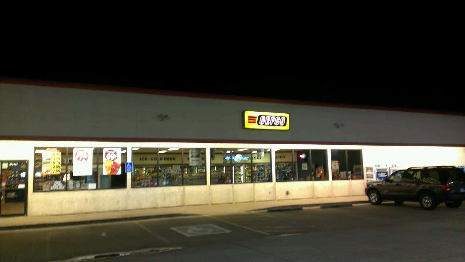 CEFCO Convenience Store — Coffee Shops & Cafes photo 3 of 5