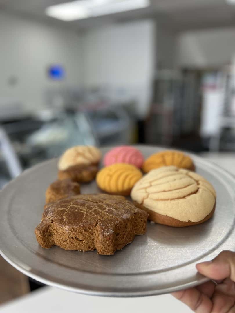 Salgado's Bakery - Leander — Bakeries & Desserts photo 3 of 5