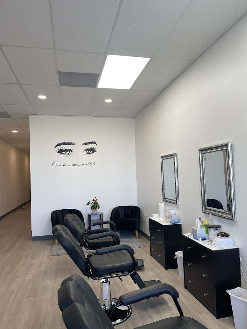 Hutto brows & spa — Nail Salons & Spas photo 1 of 5