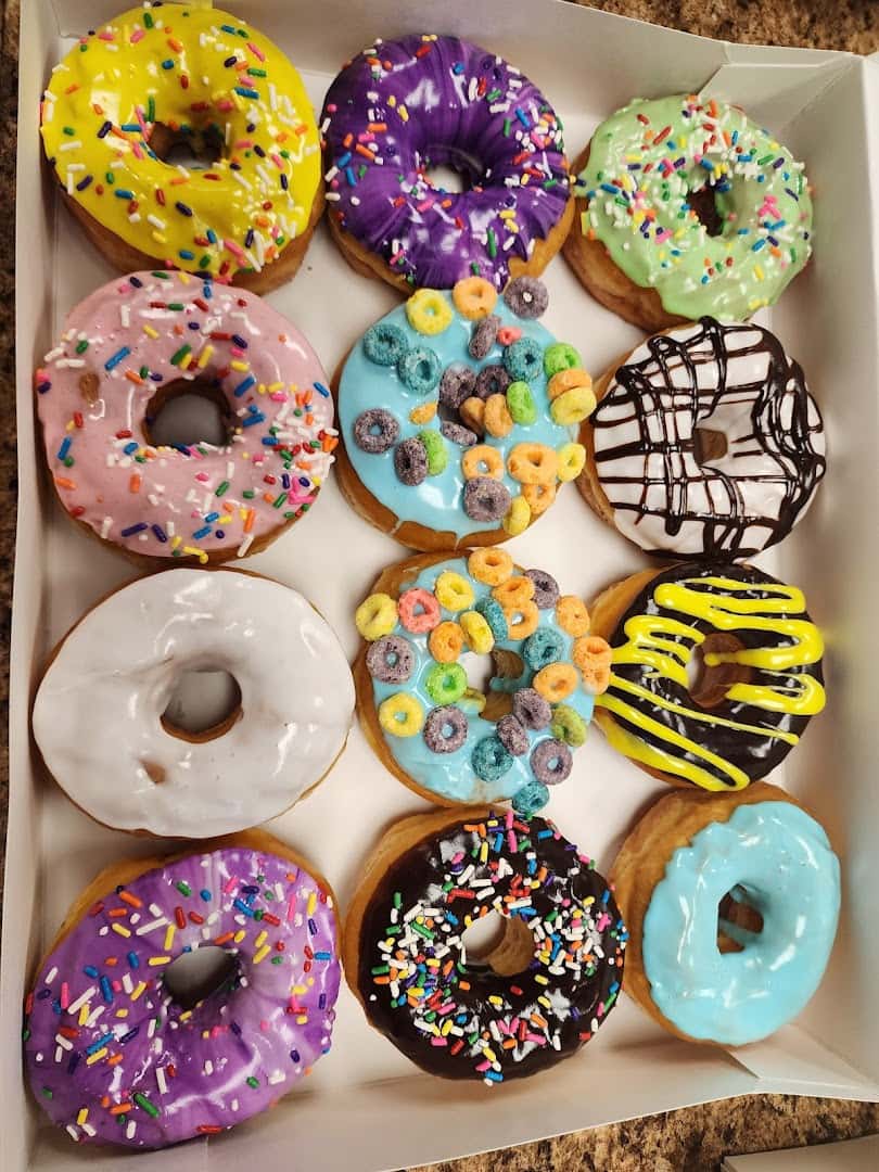 Country Donut — Bakeries & Desserts photo 2 of 5