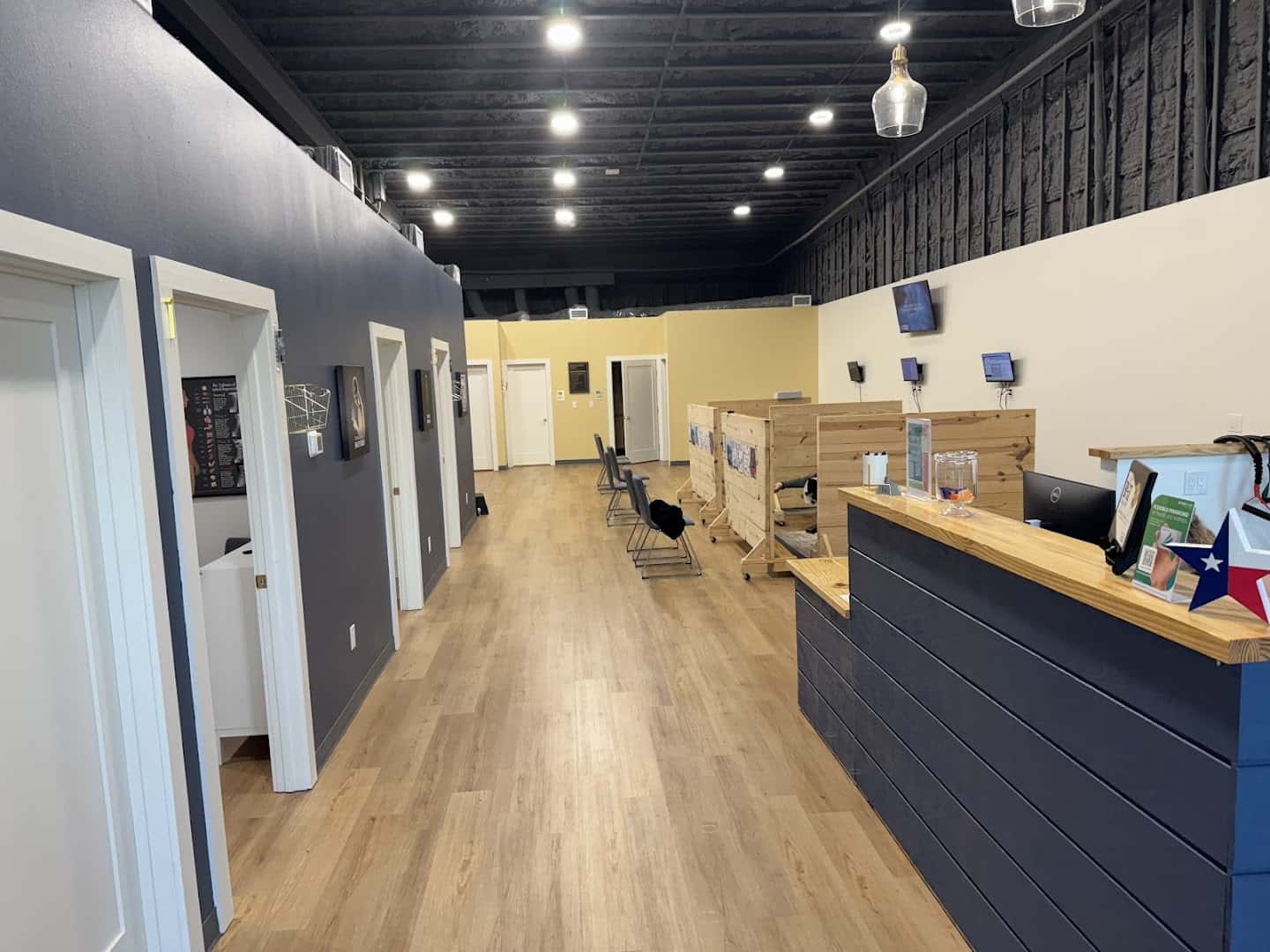 Cornerstone Chiropractic Center — Chiropractors & Therapy photo 3 of 5