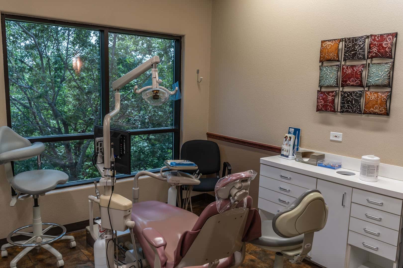 Rose Dental Group - Round Rock — Dentists photo 2 of 5