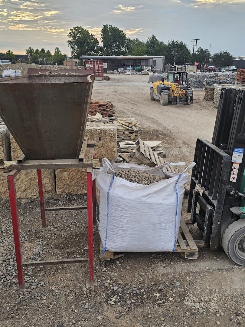 Round Rock Landscape Supplies Leander — Lawn & Landscape photo 1 of 5
