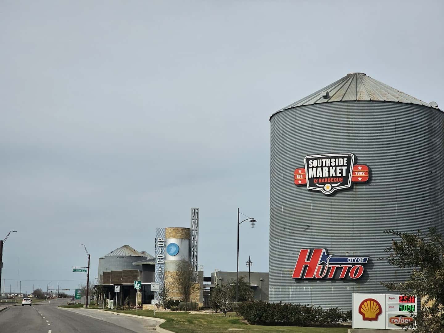 Silos Farmers Market — Retail & Boutiques photo 1 of 5