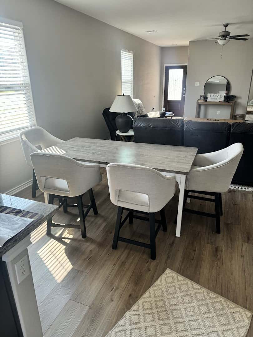 Hecht Real Estate Group — Real Estate Agents photo 1 of 5