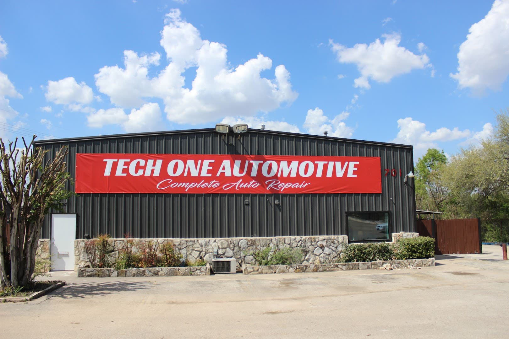Tech One Automotive — Auto Services photo 1 of 5