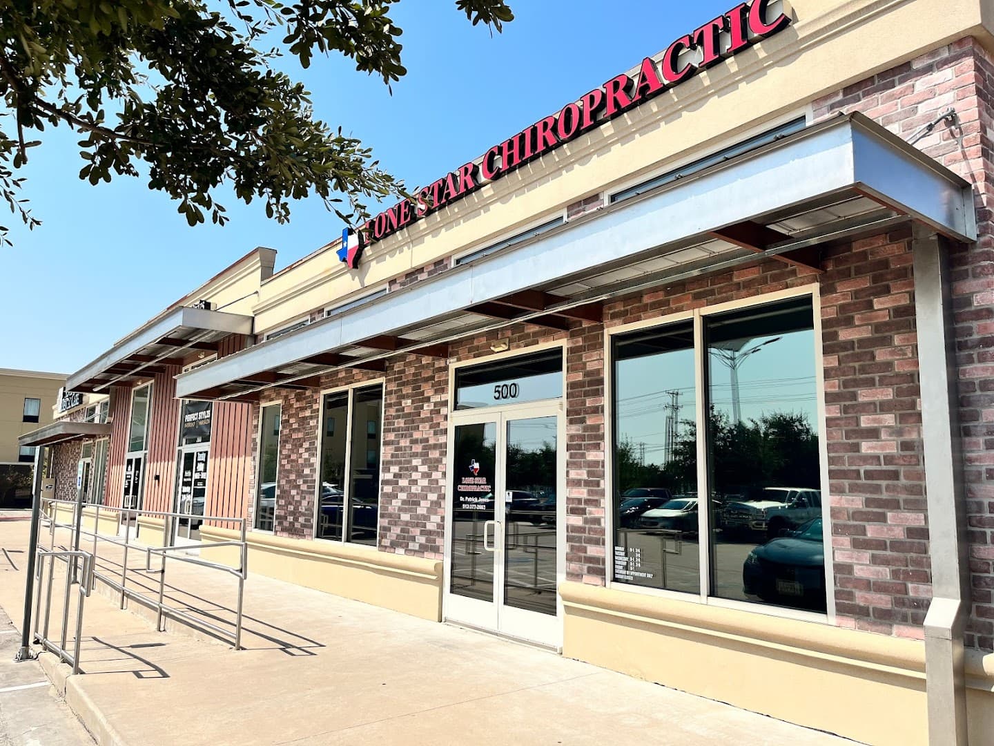 Lone Star Chiropractic — Chiropractors & Therapy photo 1 of 5