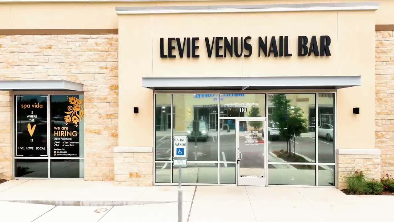 Levié Venus Nail Bar — Nail Salons & Spas photo 2 of 5