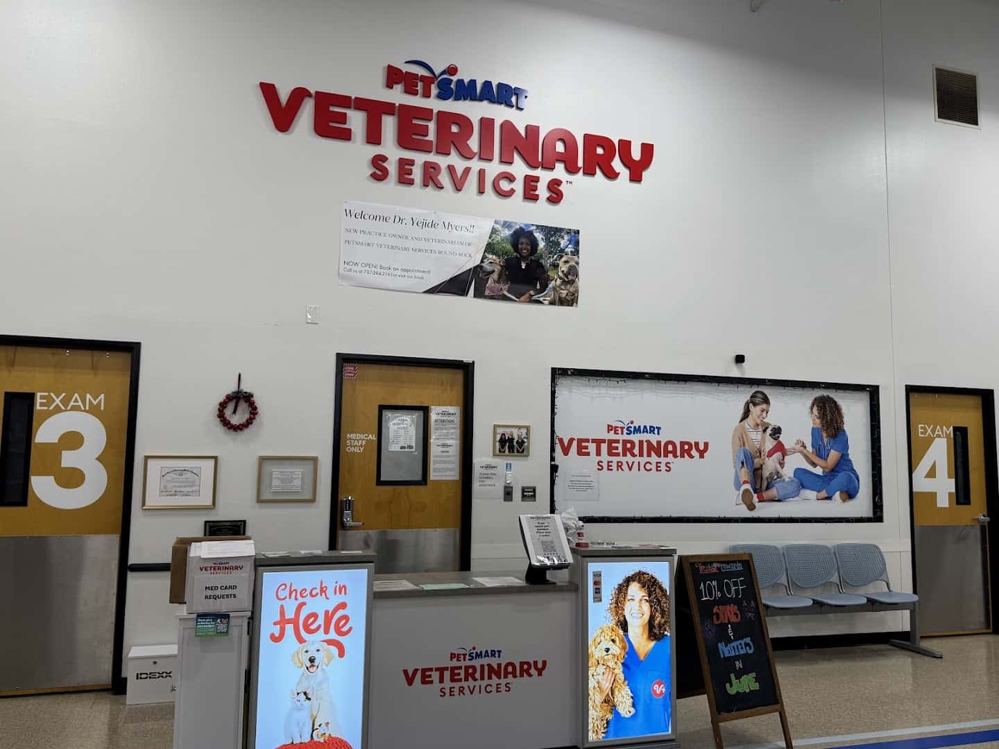 PetSmart Veterinary Services - North Round Rock — Pet Services photo 2 of 5
