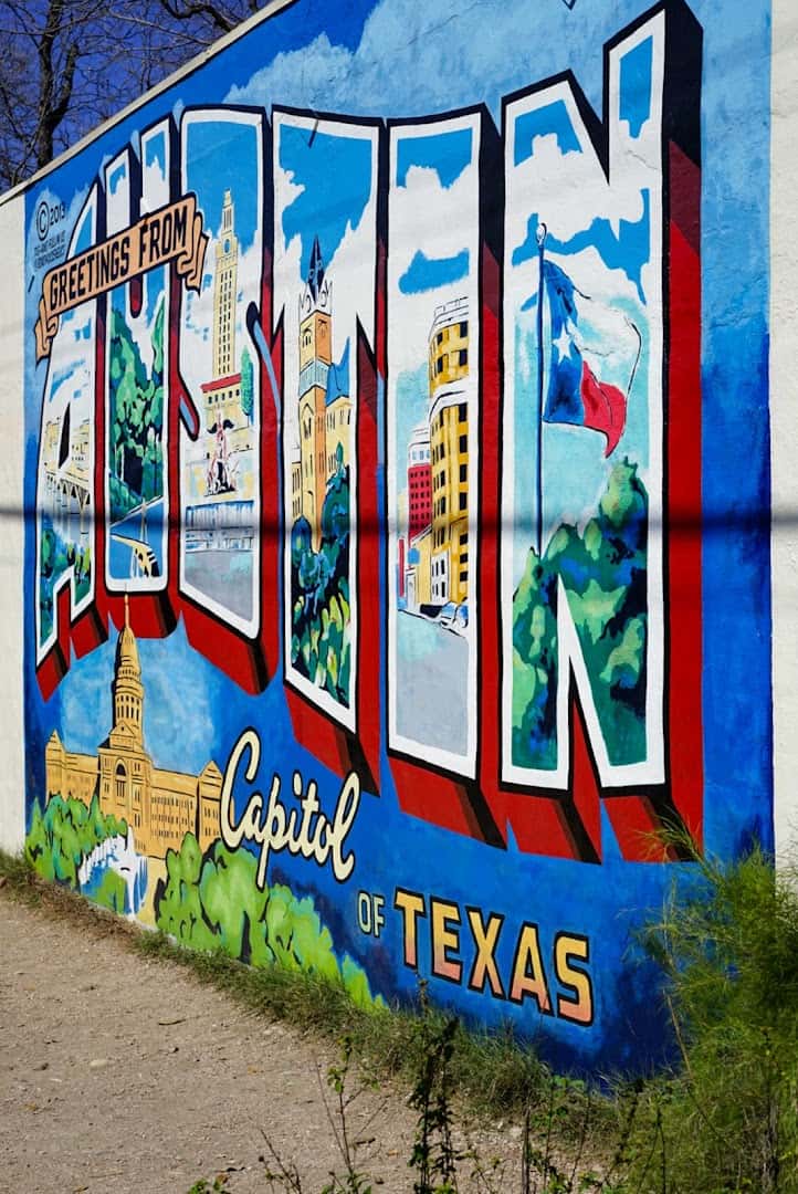 Amber Hernandez - REALTOR - Hughes & Company Real Estate — Real Estate Agents photo 3 of 5