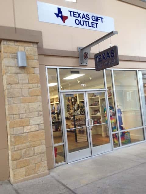 Texas Gift Outlet — Retail & Boutiques photo 3 of 5