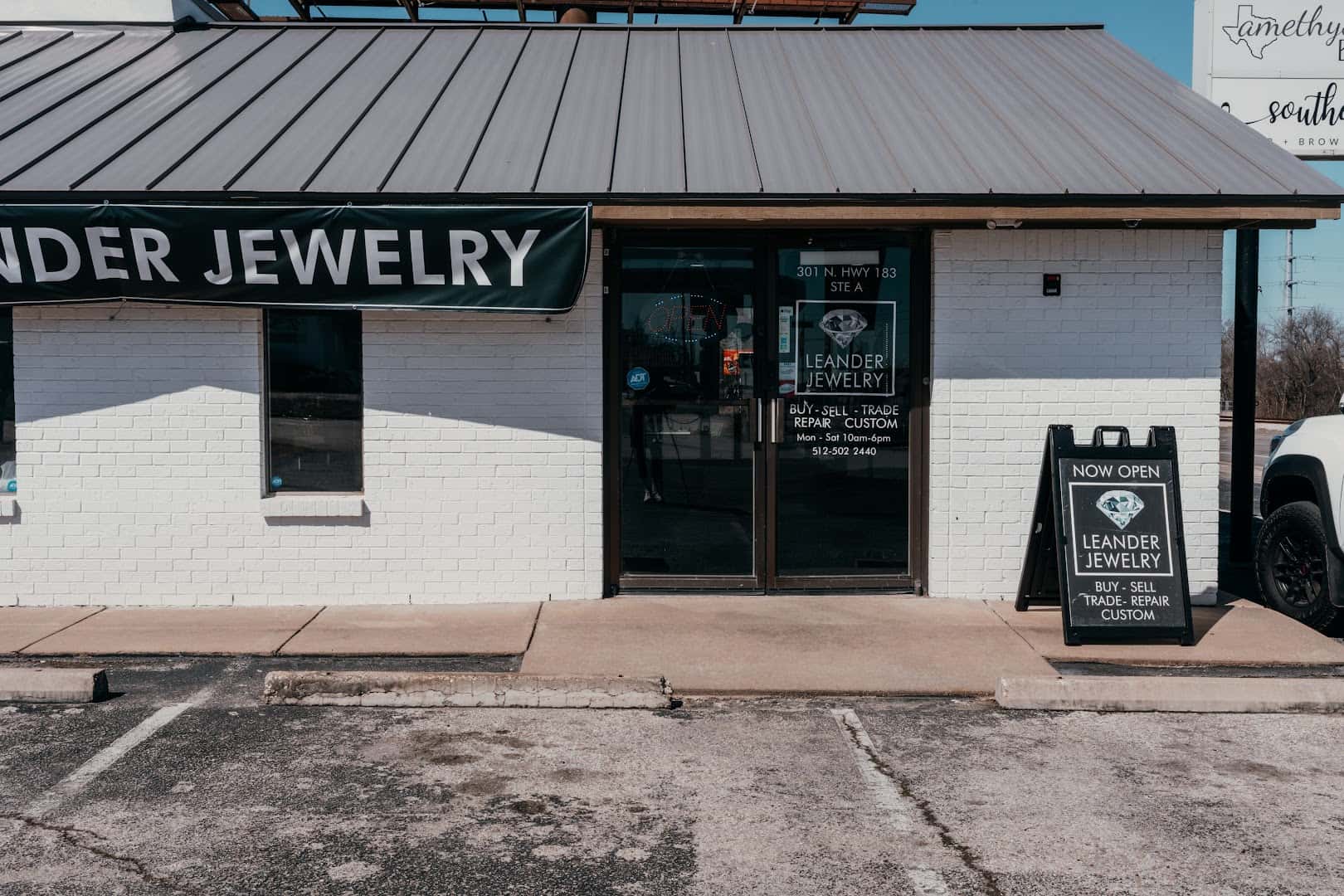 Leander Jewelry — Retail & Boutiques photo 1 of 5