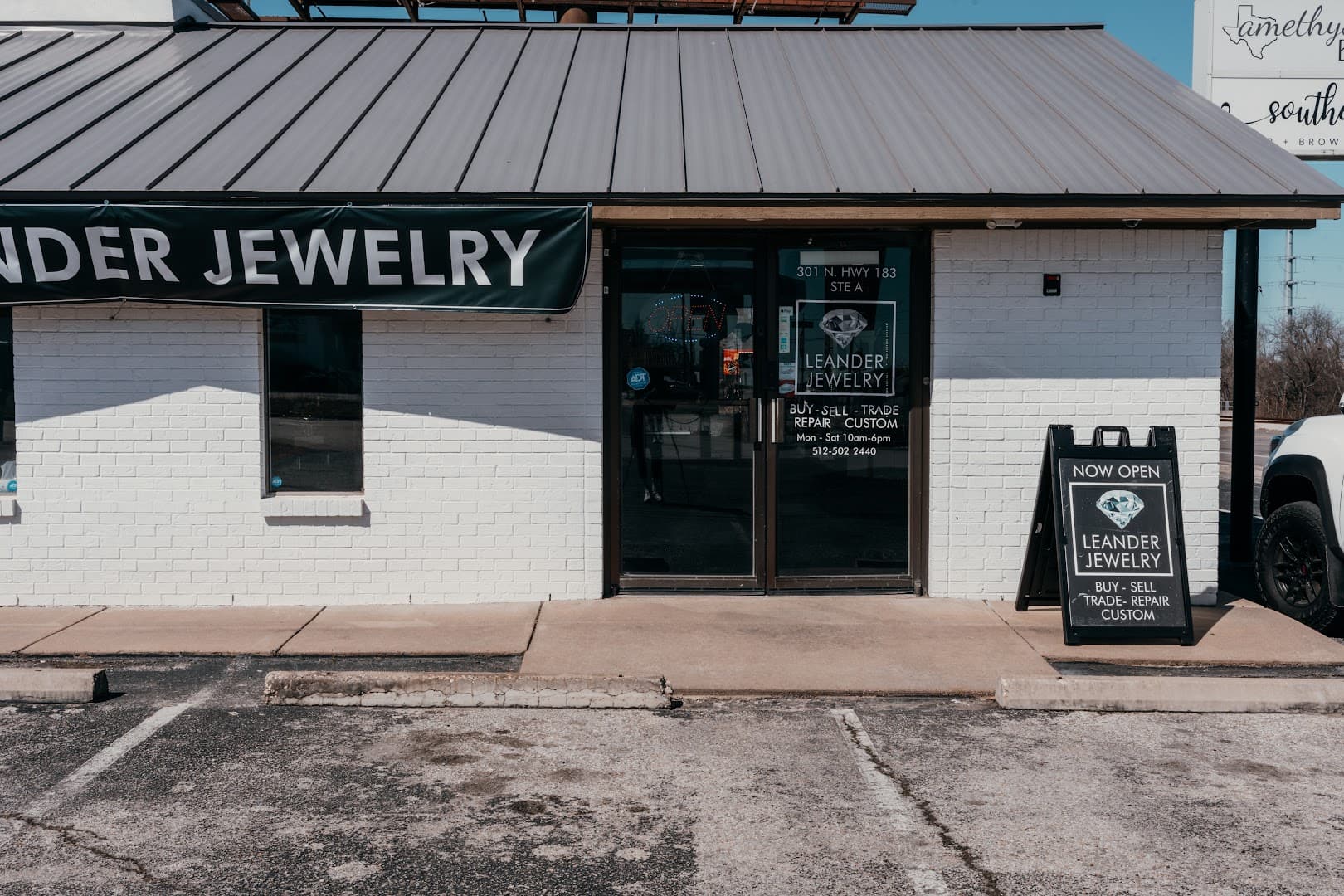 Leander Jewelry — Retail & Boutiques photo 1 of 5