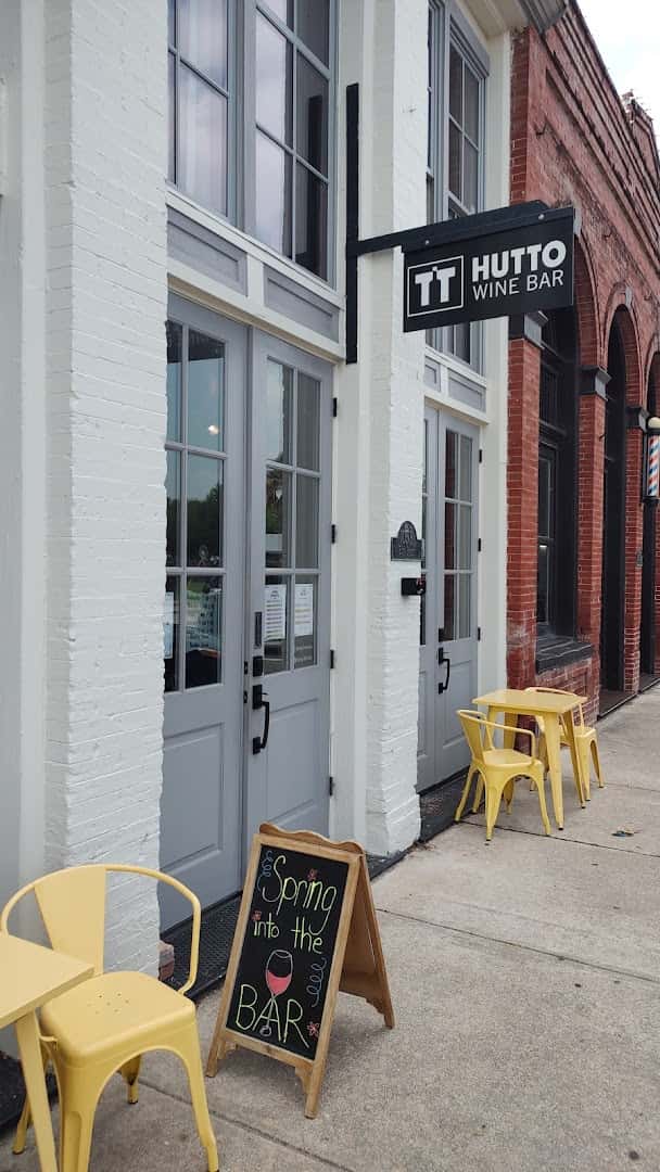 Hutto Wine Bar — Bars & Breweries photo 2 of 5