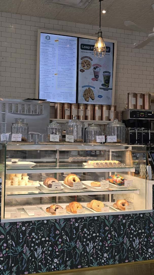 Rivery Coffee & Bagels — Coffee Shops & Cafes photo 3 of 5