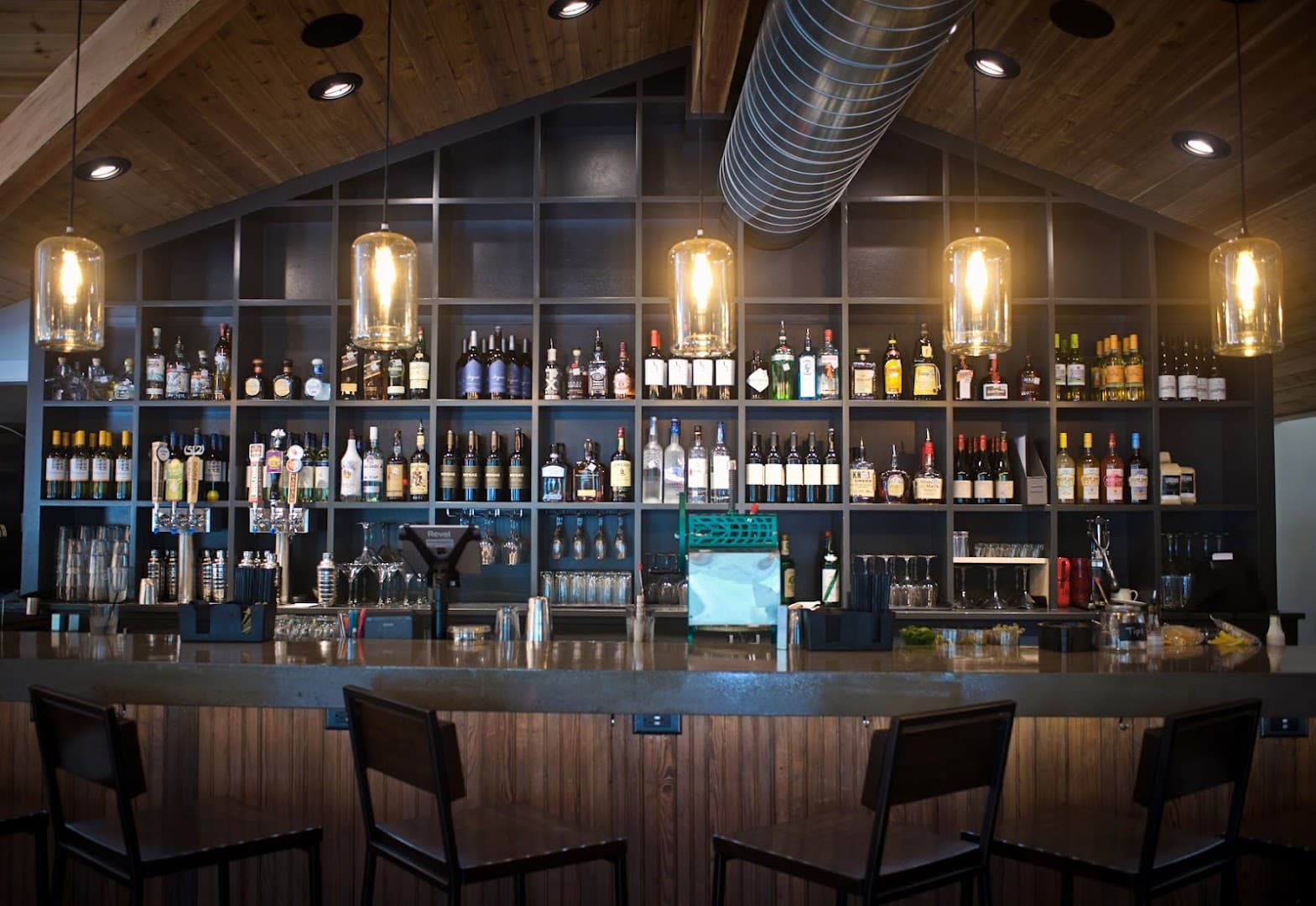 URBAN Eat.Drink — Restaurants photo 1 of 5