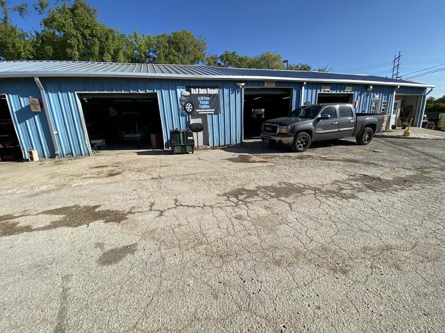 H & H Auto Repair — Auto Services photo 1 of 5